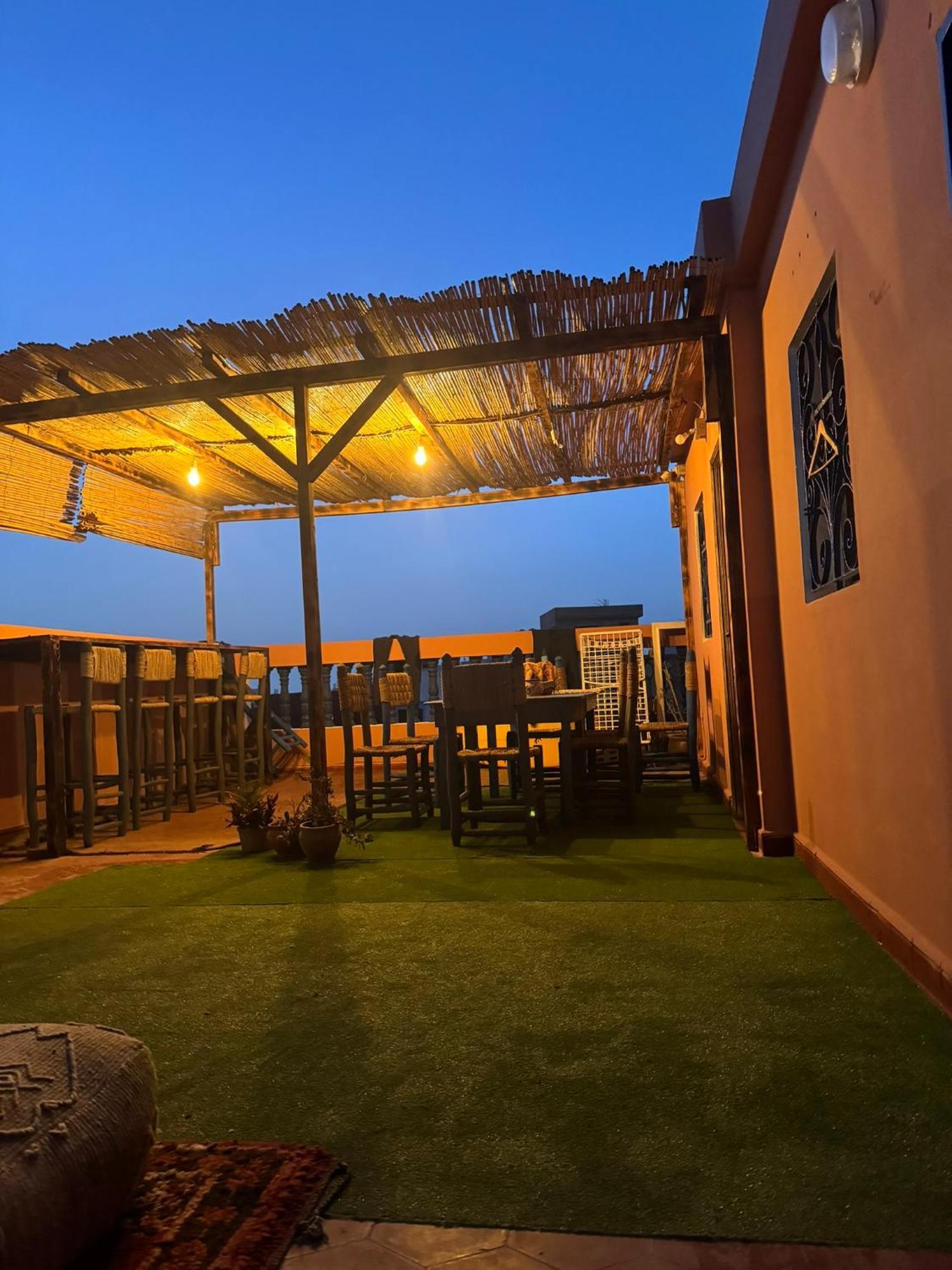 Olas Surf Camp Эмуан Экстерьер фото