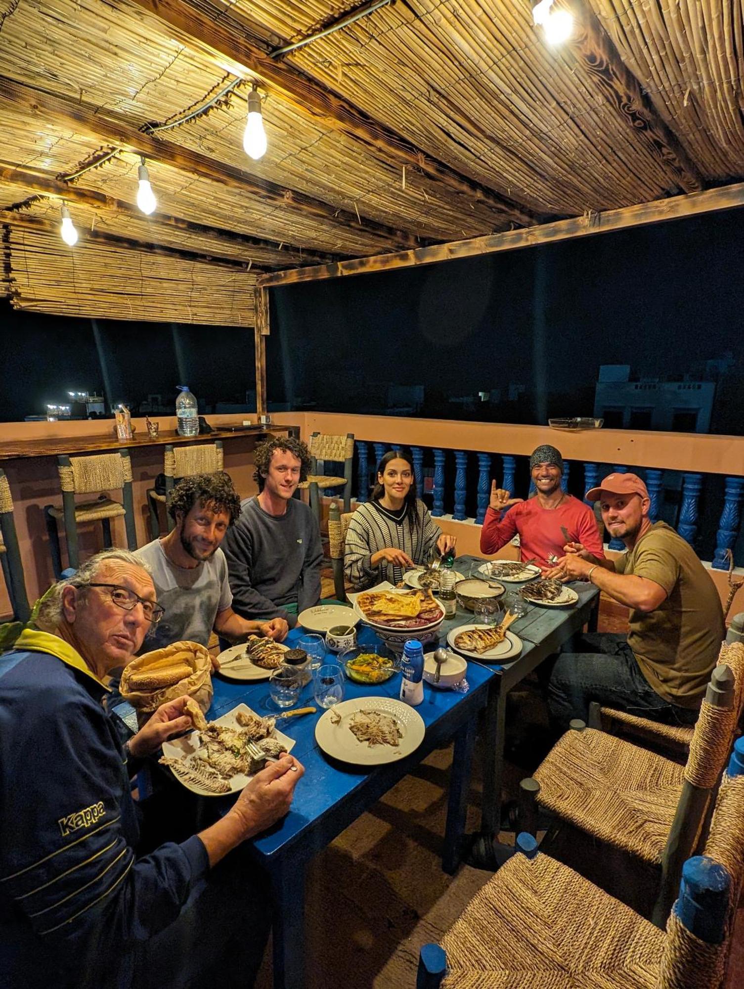 Olas Surf Camp Эмуан Экстерьер фото